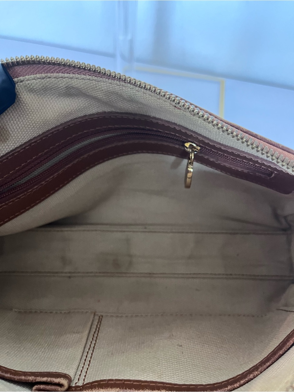 MCM CHAIN WITH LEATHER SHOULDER BAG. - Picture 7 of 15